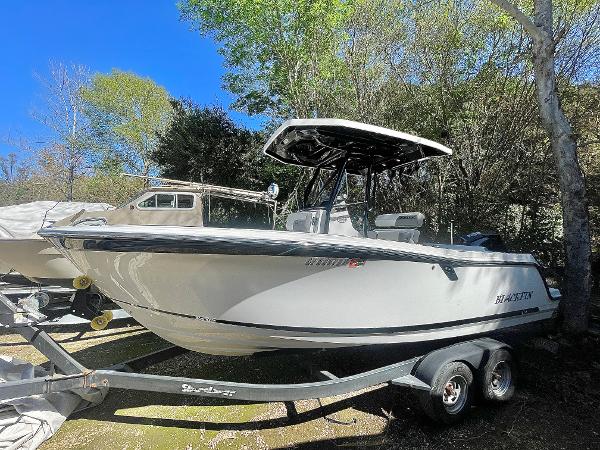 2019 Blackfin 212 CC