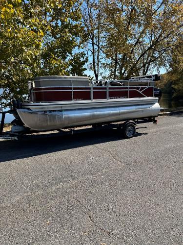 2019 Crestliner 180 Sprint Cruise