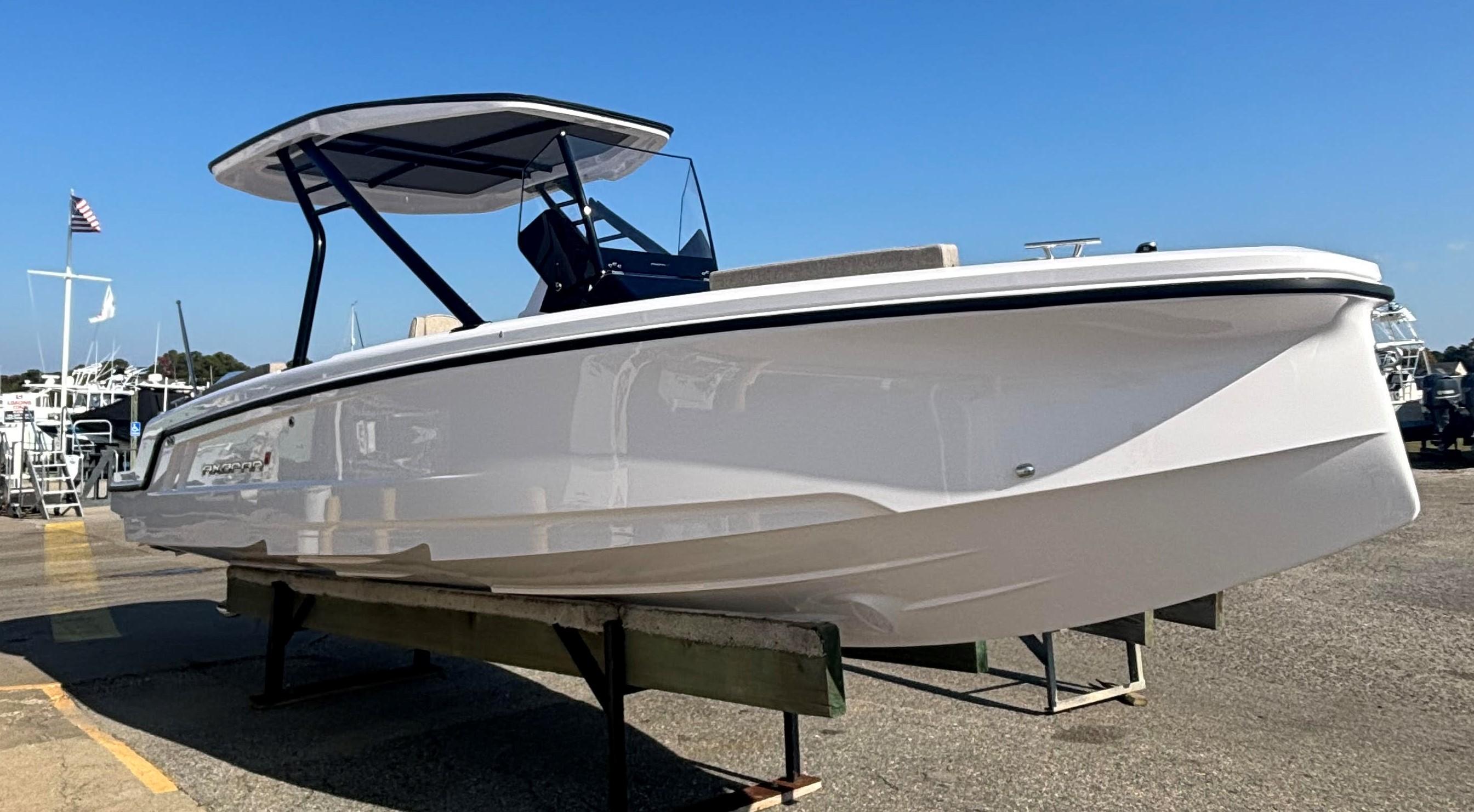 2025 Axopar 22 T-Top