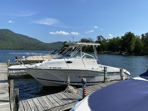 2002 Seaswirl Striper 2301 STRIPER