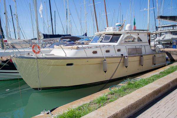 Cantieri Estensi Goldstar 440 C
