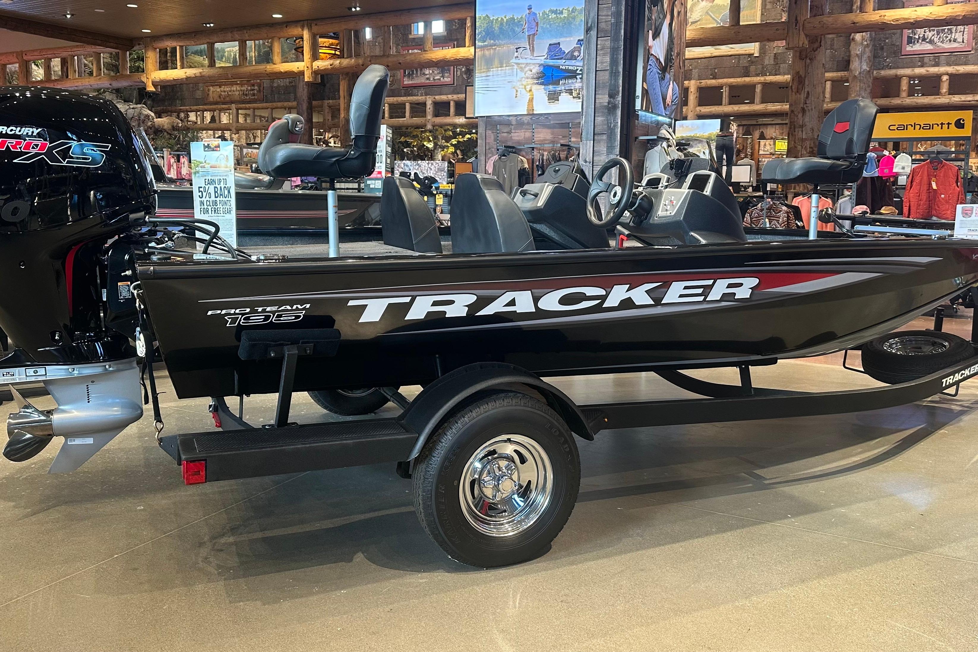 2026 Tracker Pro Team 195