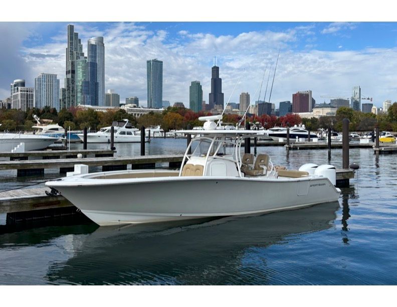 2016 Sportsman Open 312 Center Console