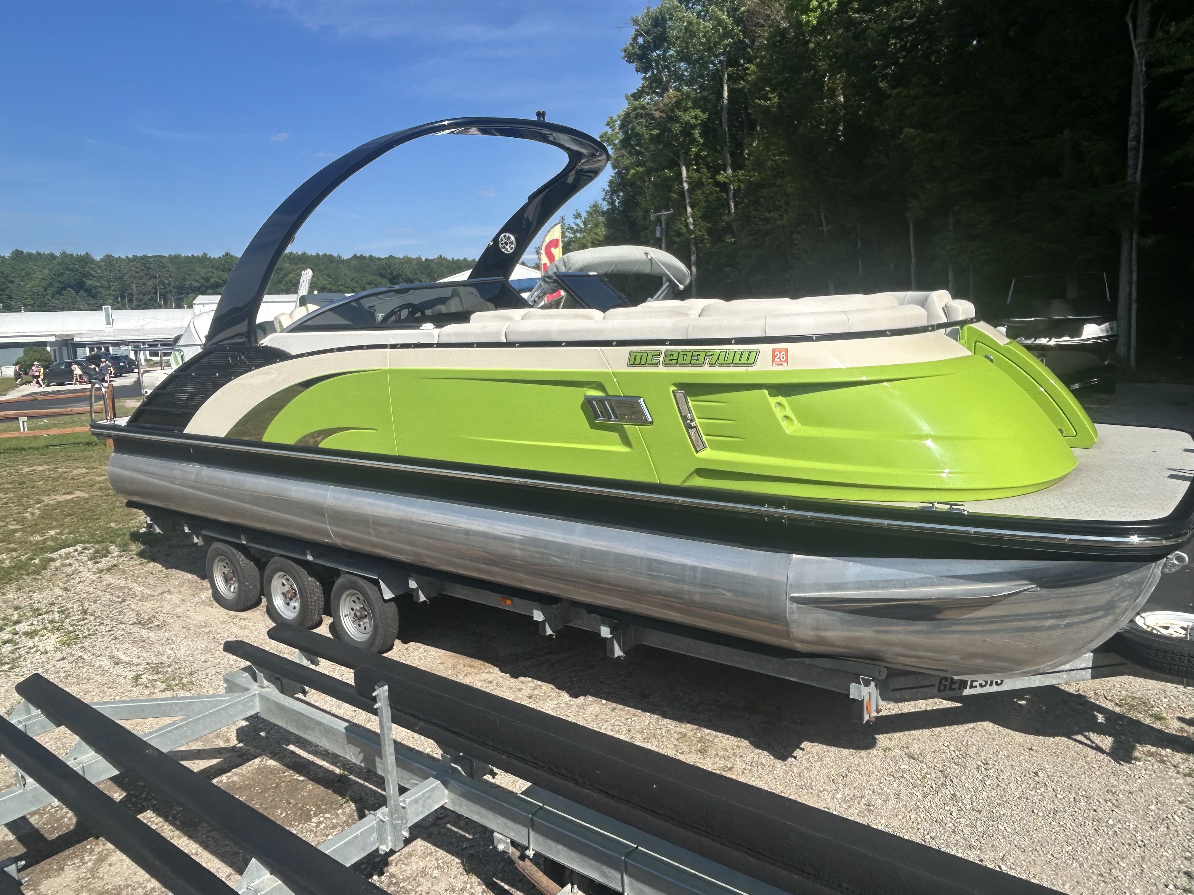 2018 Bennington Marine LLC 25 QXFBWASP