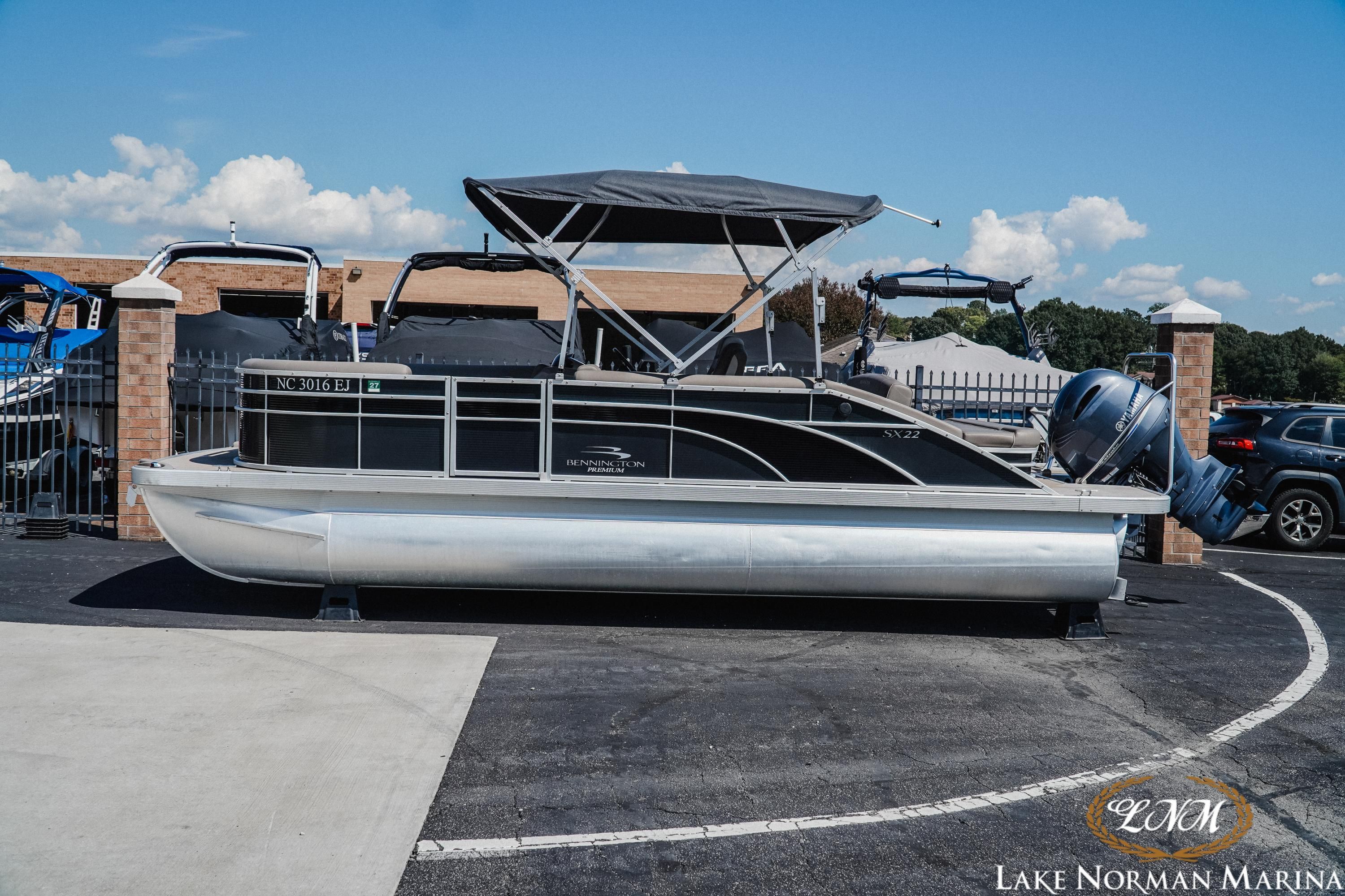 2018 Bennington 22SSBXP