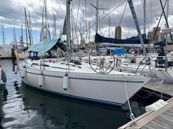 1988 Moody 376