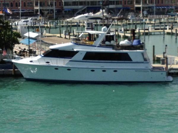 1991 Vantare 72 COCKPIT MOTOR YACHT