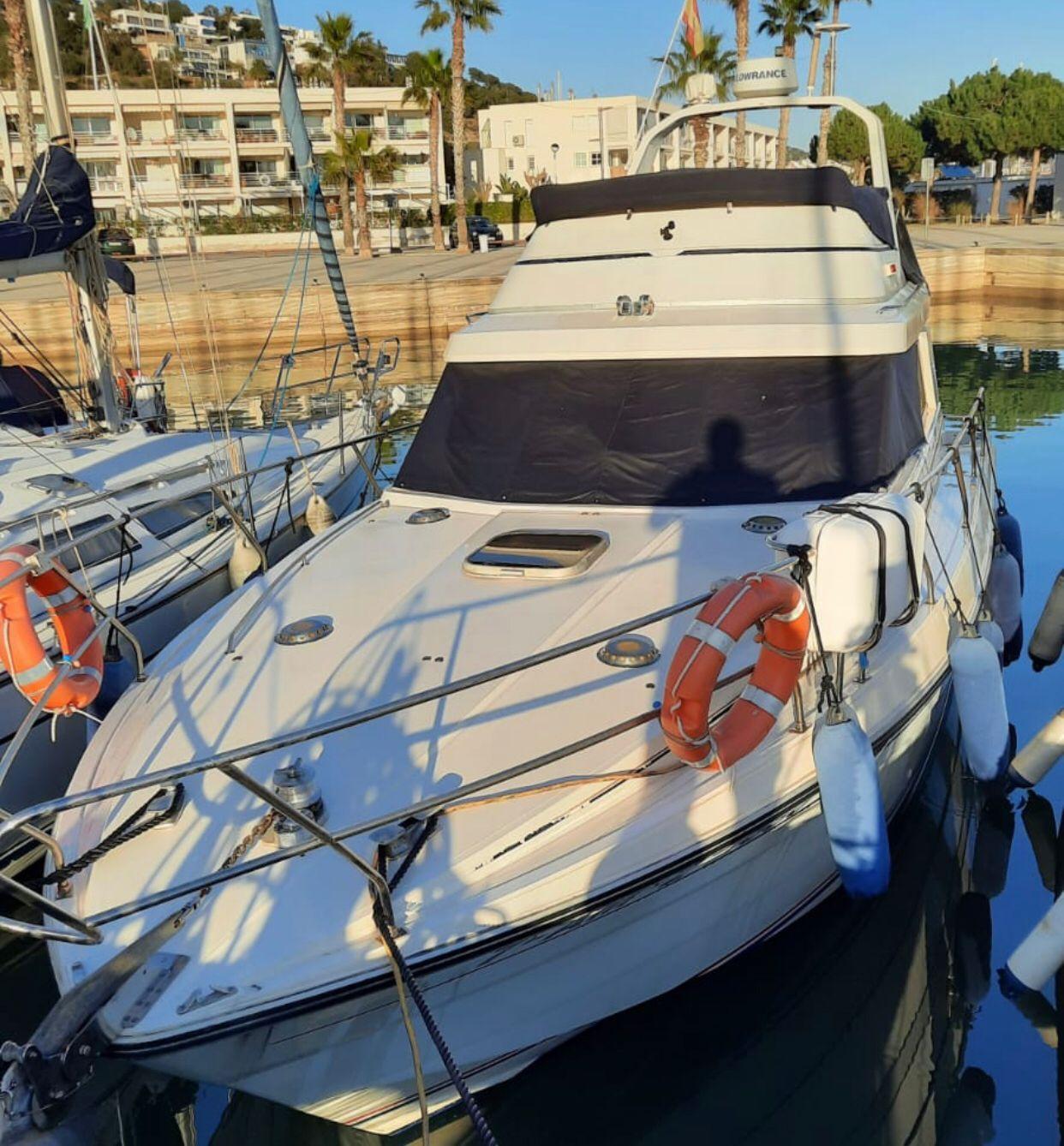 1990 Princess 330