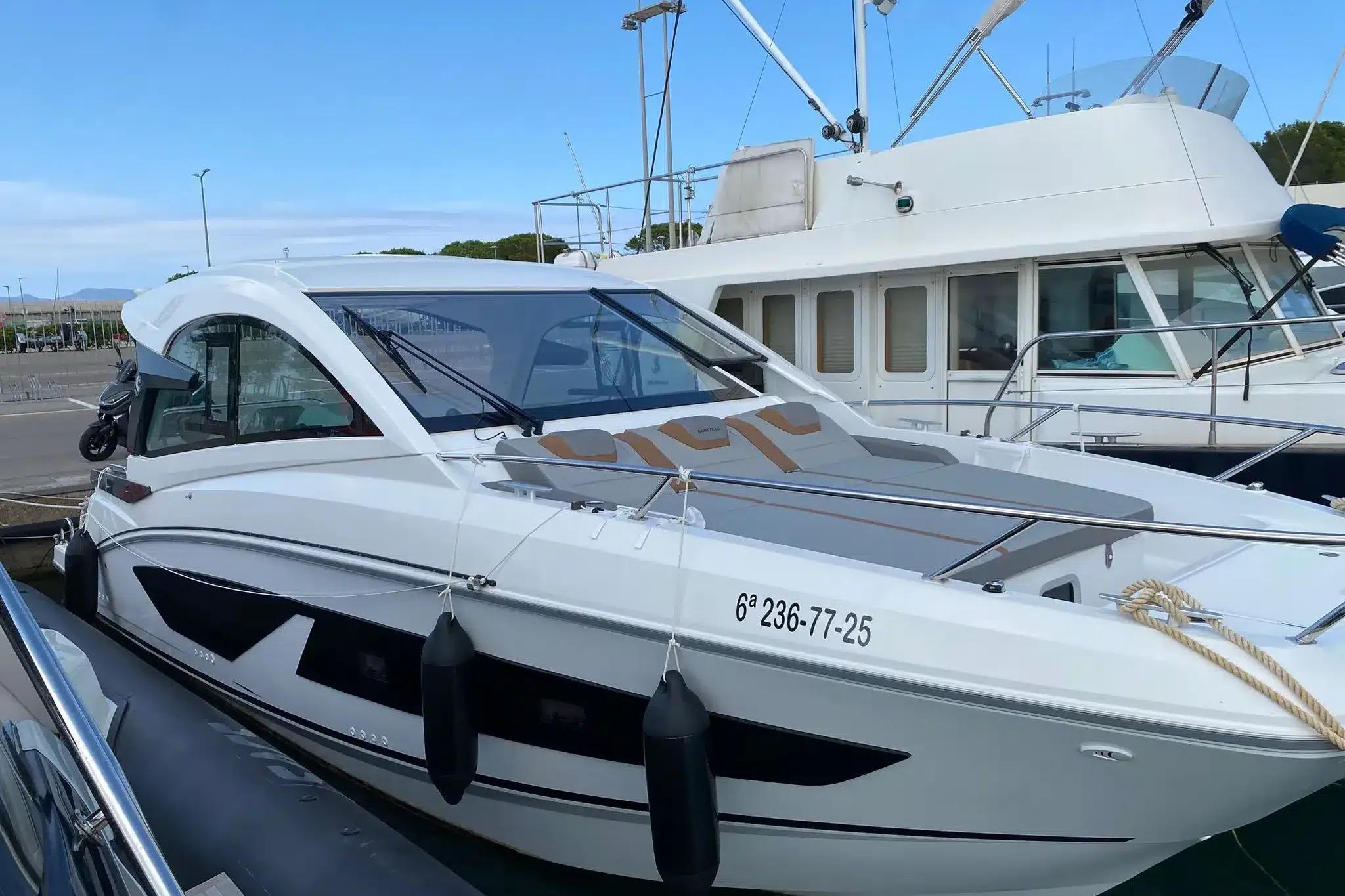 2025 Beneteau Gran Turismo 32