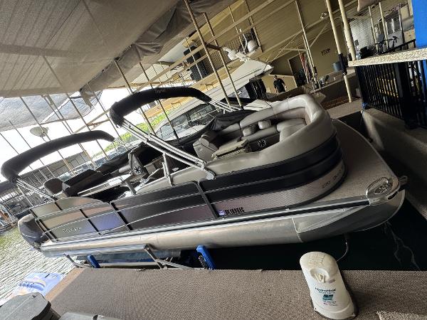 2014 Premier 290 Grand View