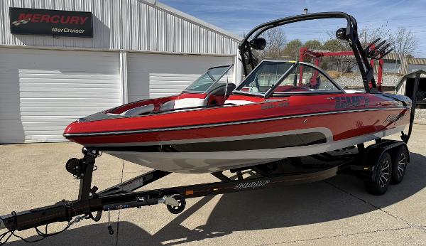 2023 Sanger V215 SX