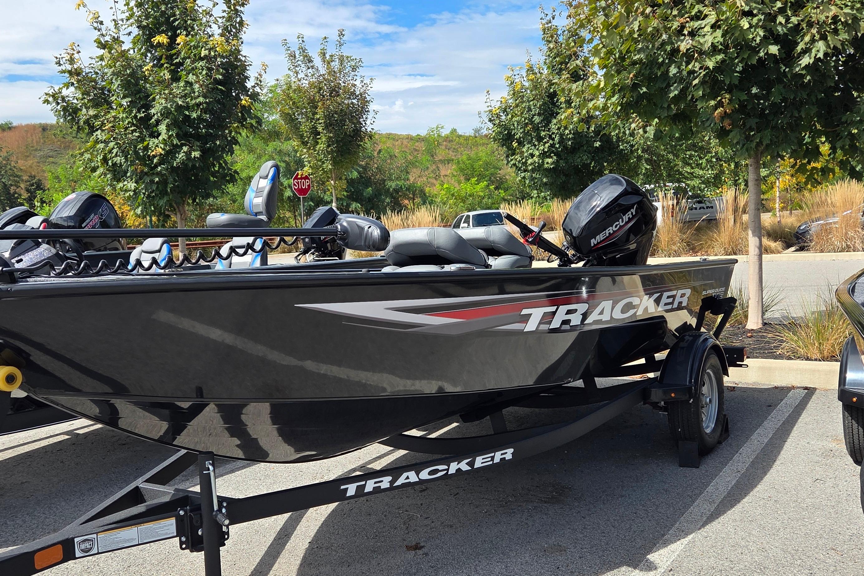 2026 Tracker Super Guide V-16 T