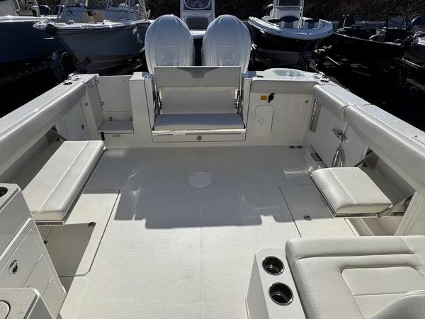 2025 Sailfish 316 DC