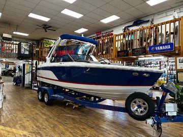 2025 Cobalt CS23 Surf