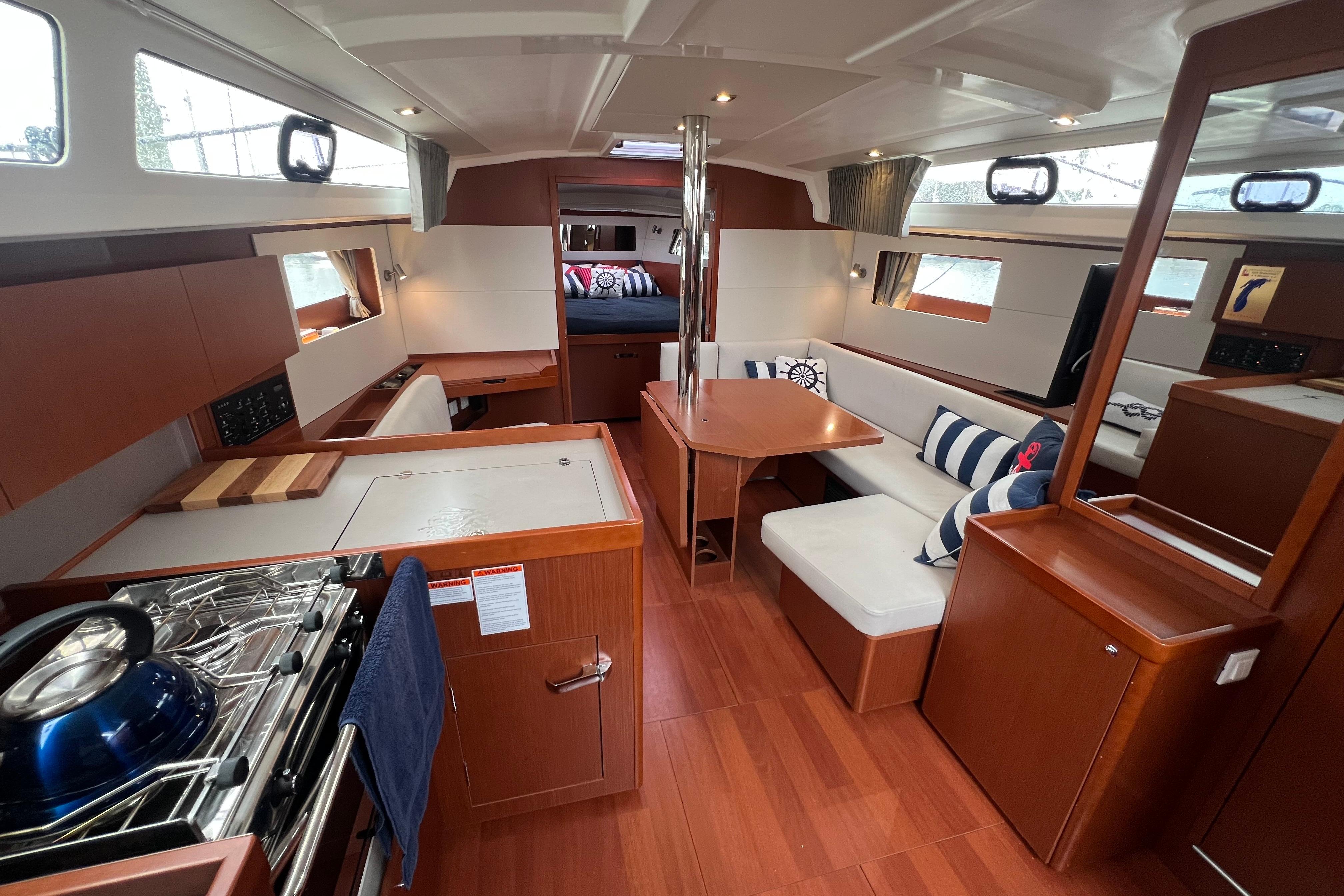 2020 Beneteau Oceanis 41.1