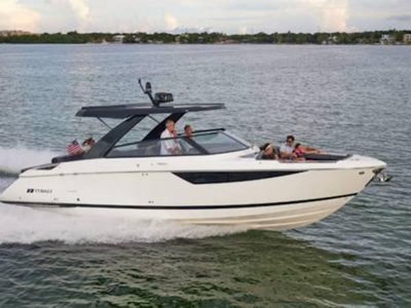 2025 Cobalt R35, Lake Ozark Stati Uniti - boats.com