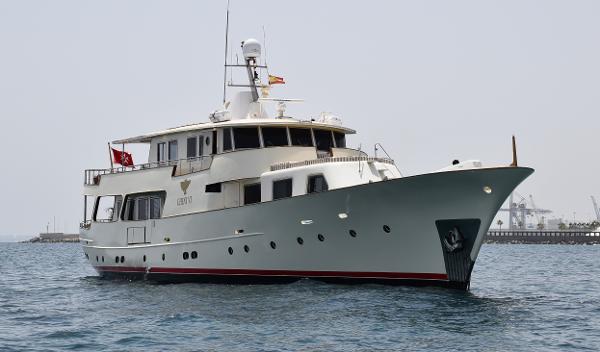 1960 Custom Classic Gentelman's Motor Yacht