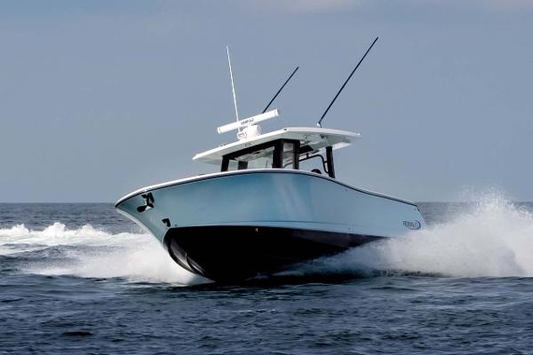 Robalo R360 Center Console Manufacturer Provided Image