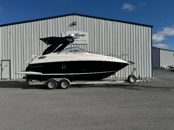 2021 Regal 28 Express
