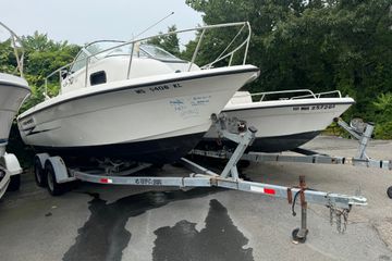 2000 Hydra-Sports 212 Seahorse WA