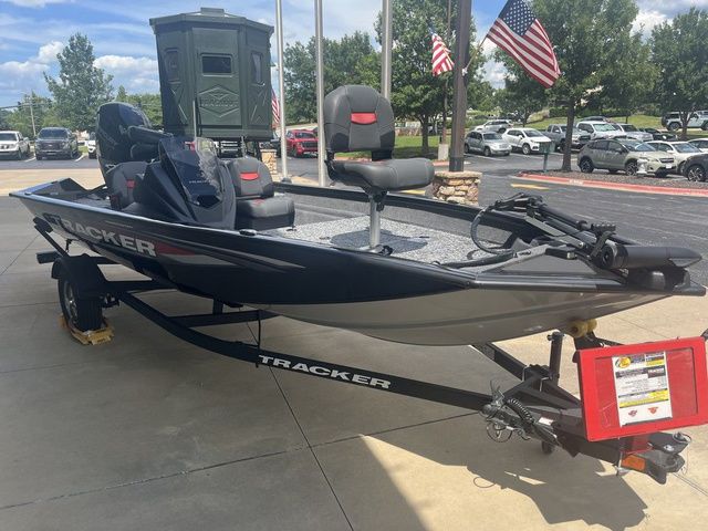 2025 Tracker Pro Team™ 175 Crappie Edition