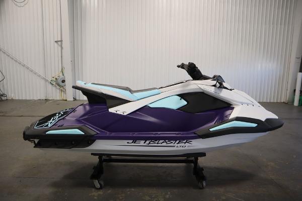 2025 Yamaha WaveRunner JetBlaster LTD