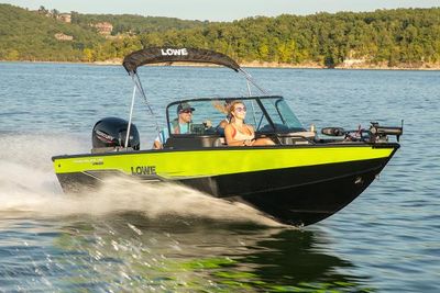 Lowe FM 1800 WT Boat