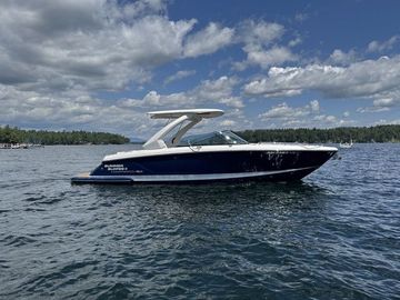 2019 Chaparral 297 SSX