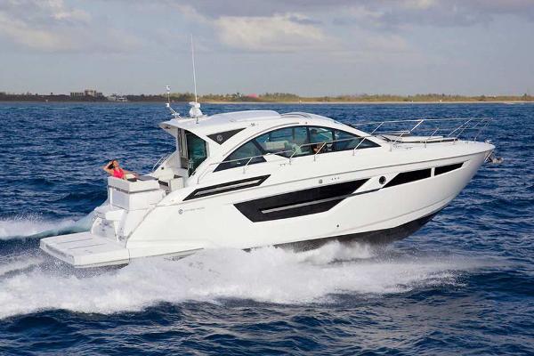 Used cruiser boats for hot sale sale