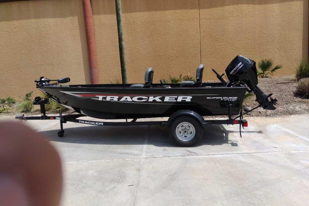 2026 Tracker Super Guide V-16 T