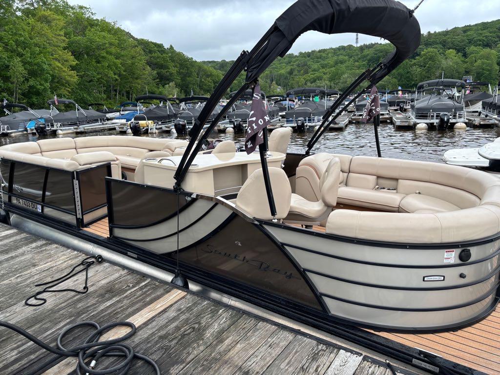 2019 South Bay 500 Entertainment Series 525E 3.0+