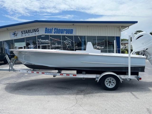 2022 Jarrett Bay 20' Flats Boat
