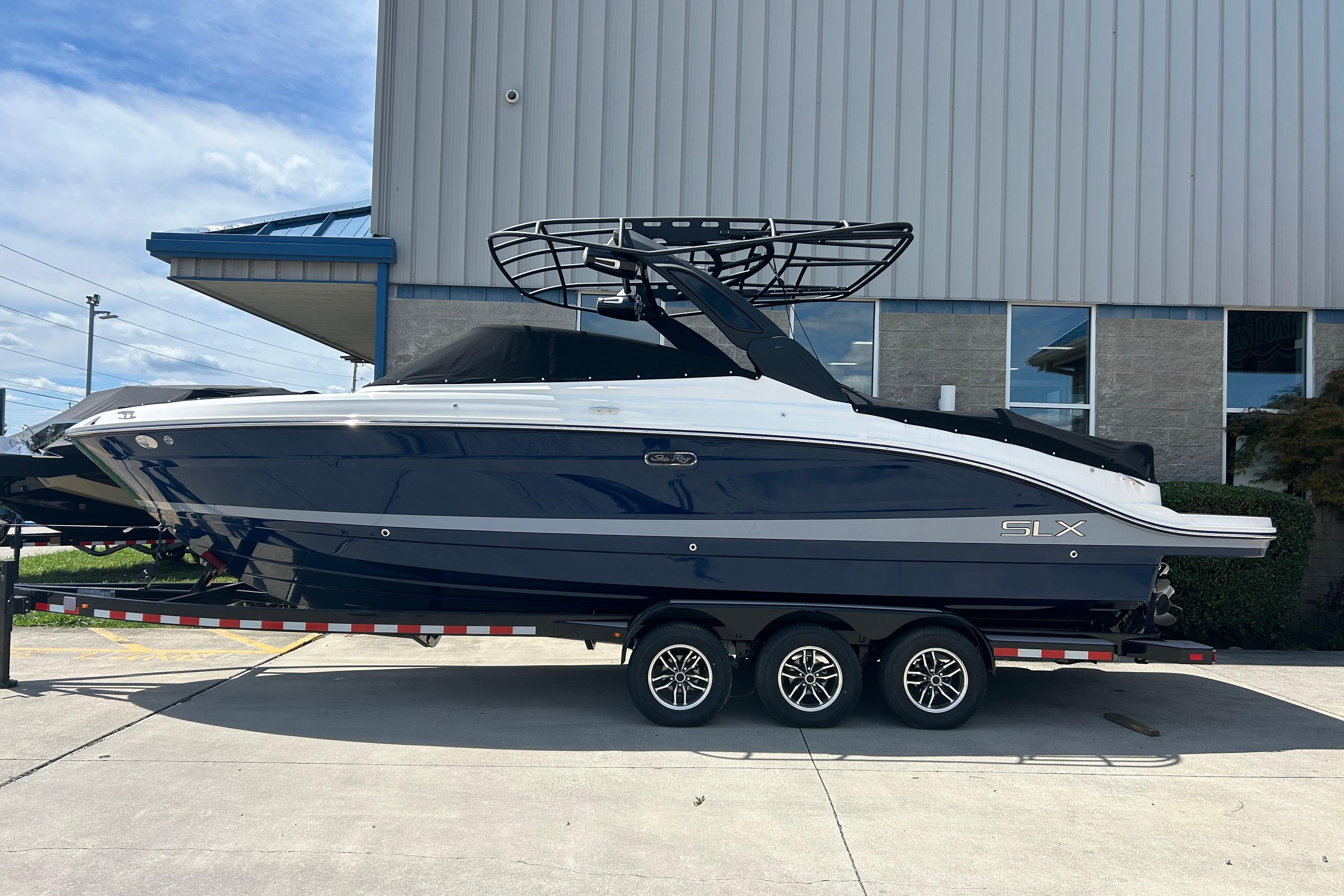 2026 Sea Ray SLX 280