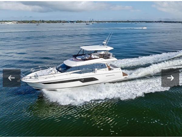 2019 Prestige 520