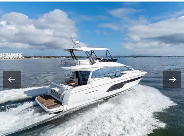 2019 Prestige 520