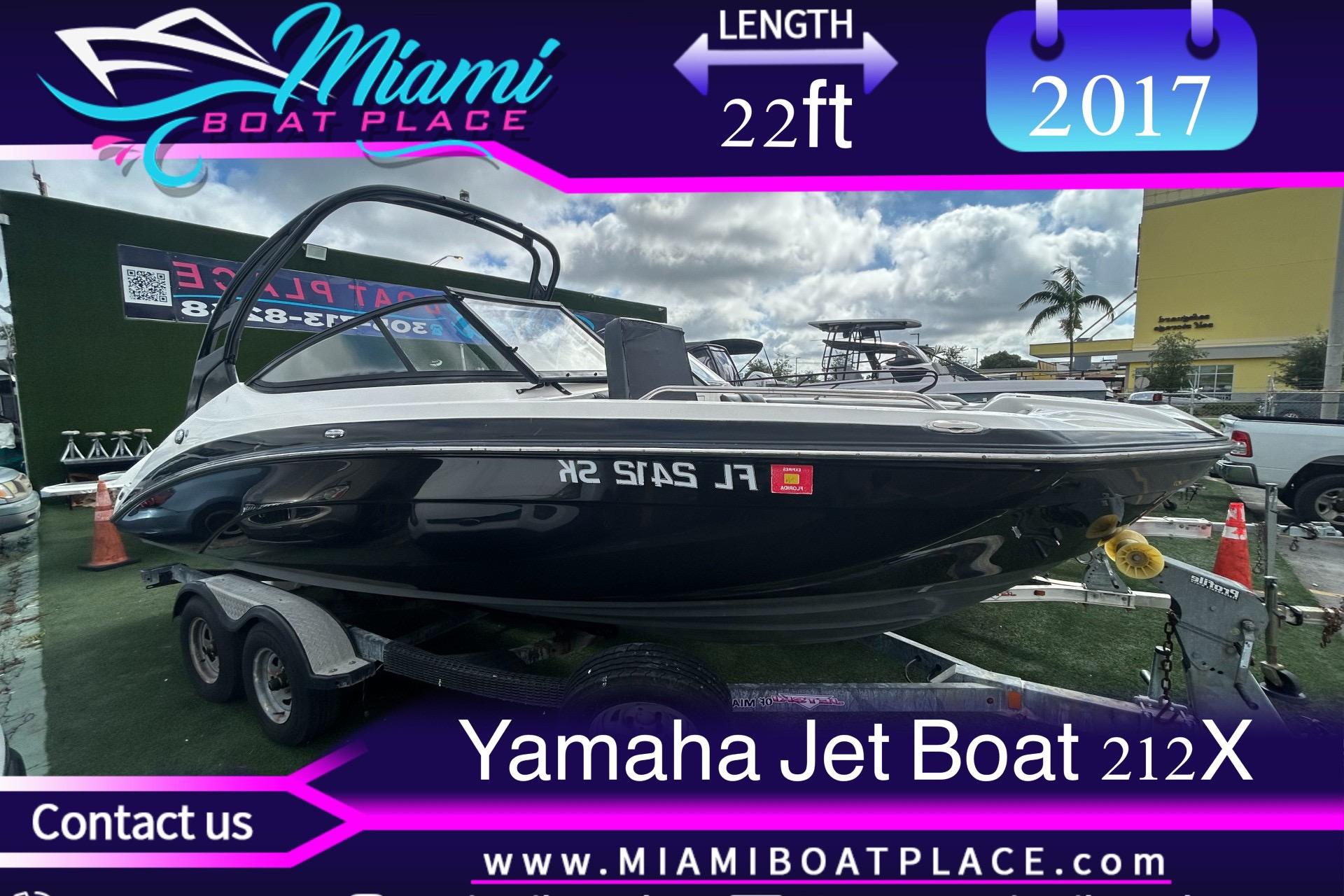 Yamaha Boats 212X 2017 Yamaha Boats 212X jet boat displayed at Miami Boat Place, 22ft length.