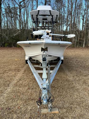 2022 Sea Pro 248 Bay