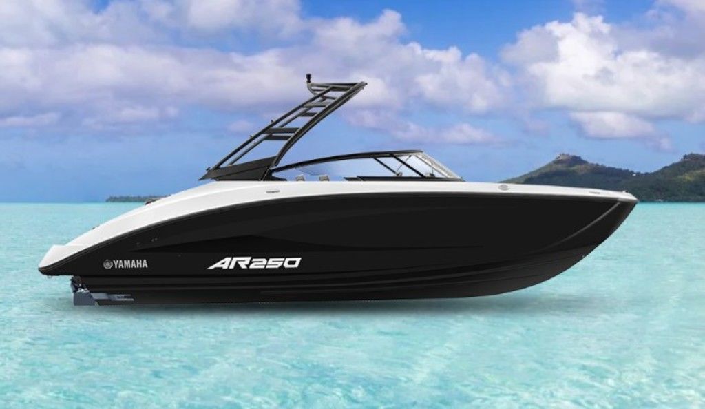 2026 Yamaha Boats AR 250 - BLACK