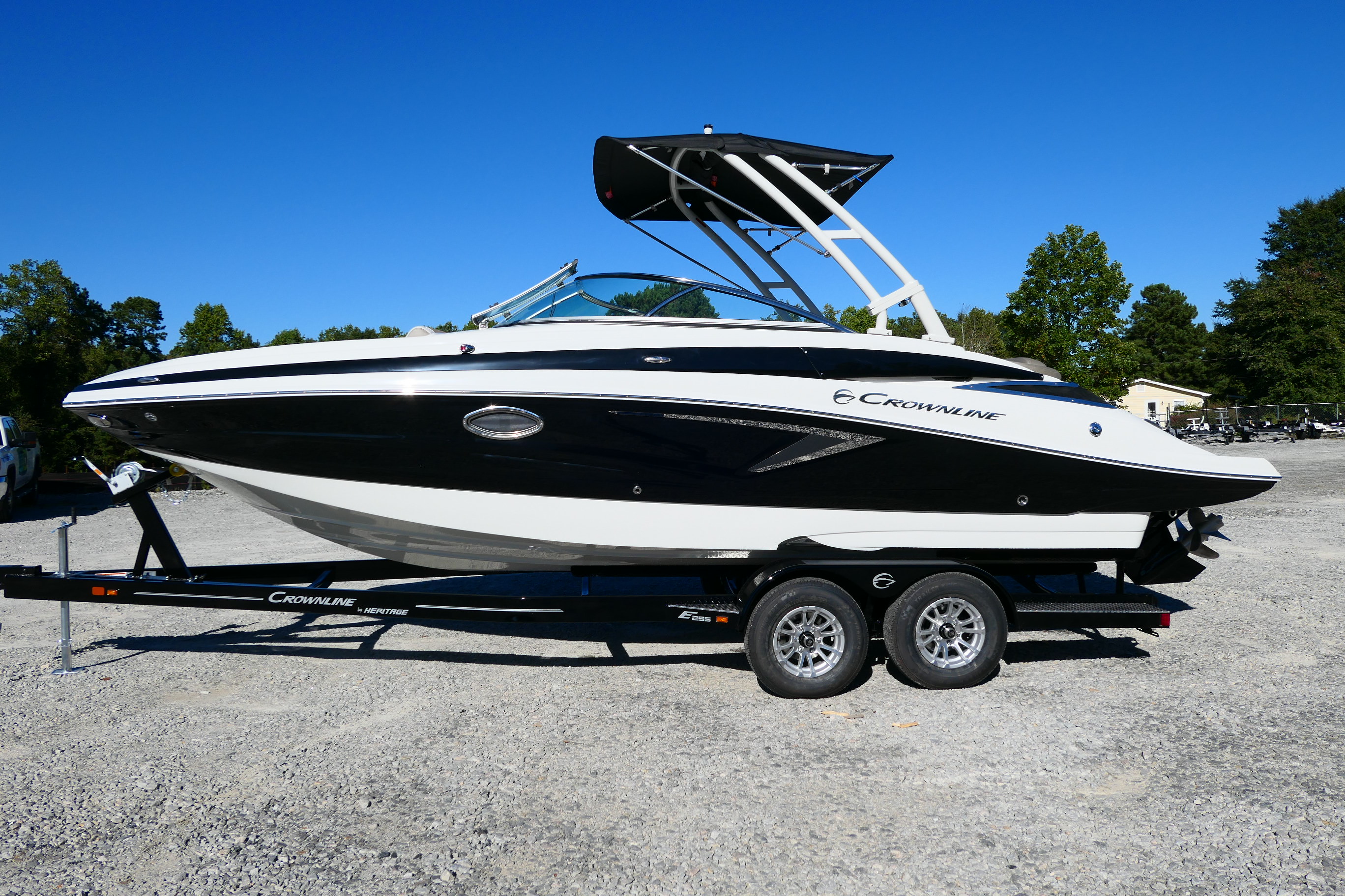 Crownline deck boat for sale - boats.com