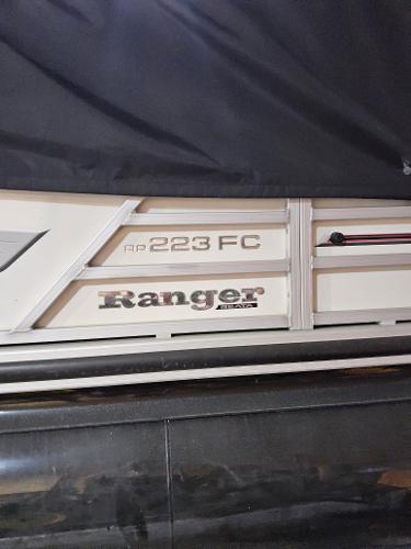 2021 Ranger 223FC