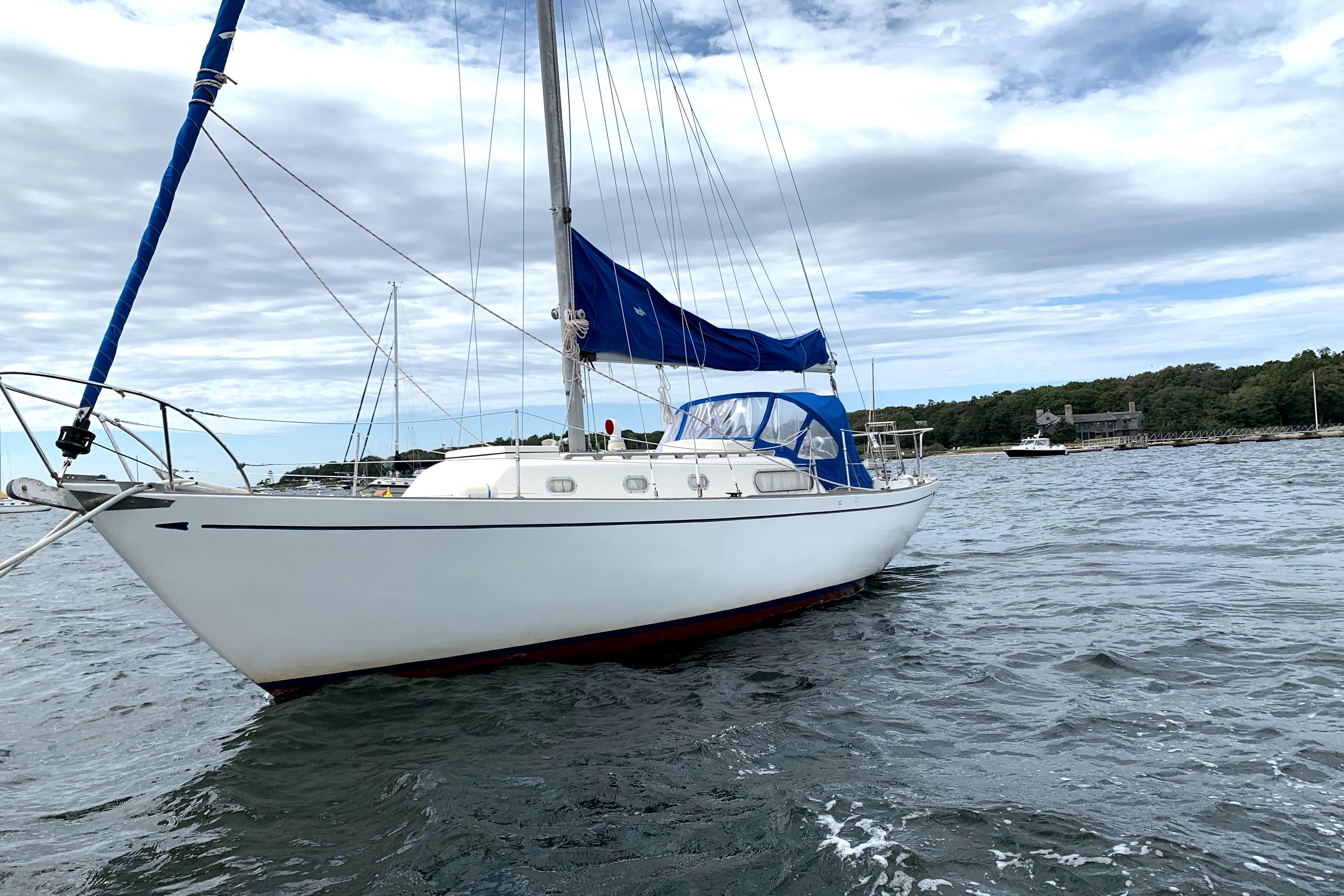 douglas 32 sailboat review