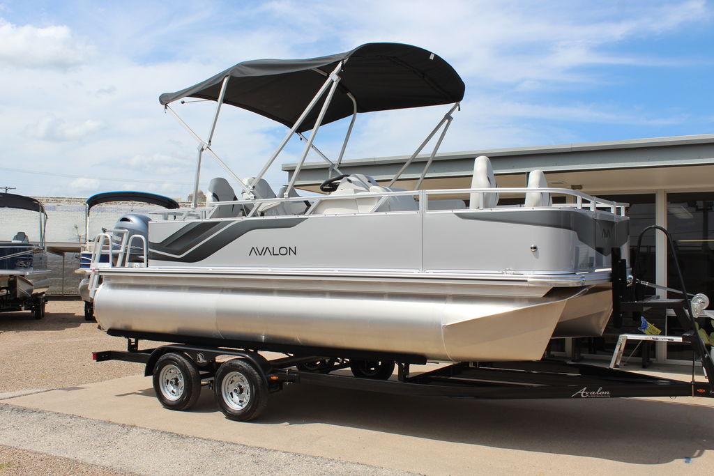2025 Avalon VTX Quad Fish 19 FT