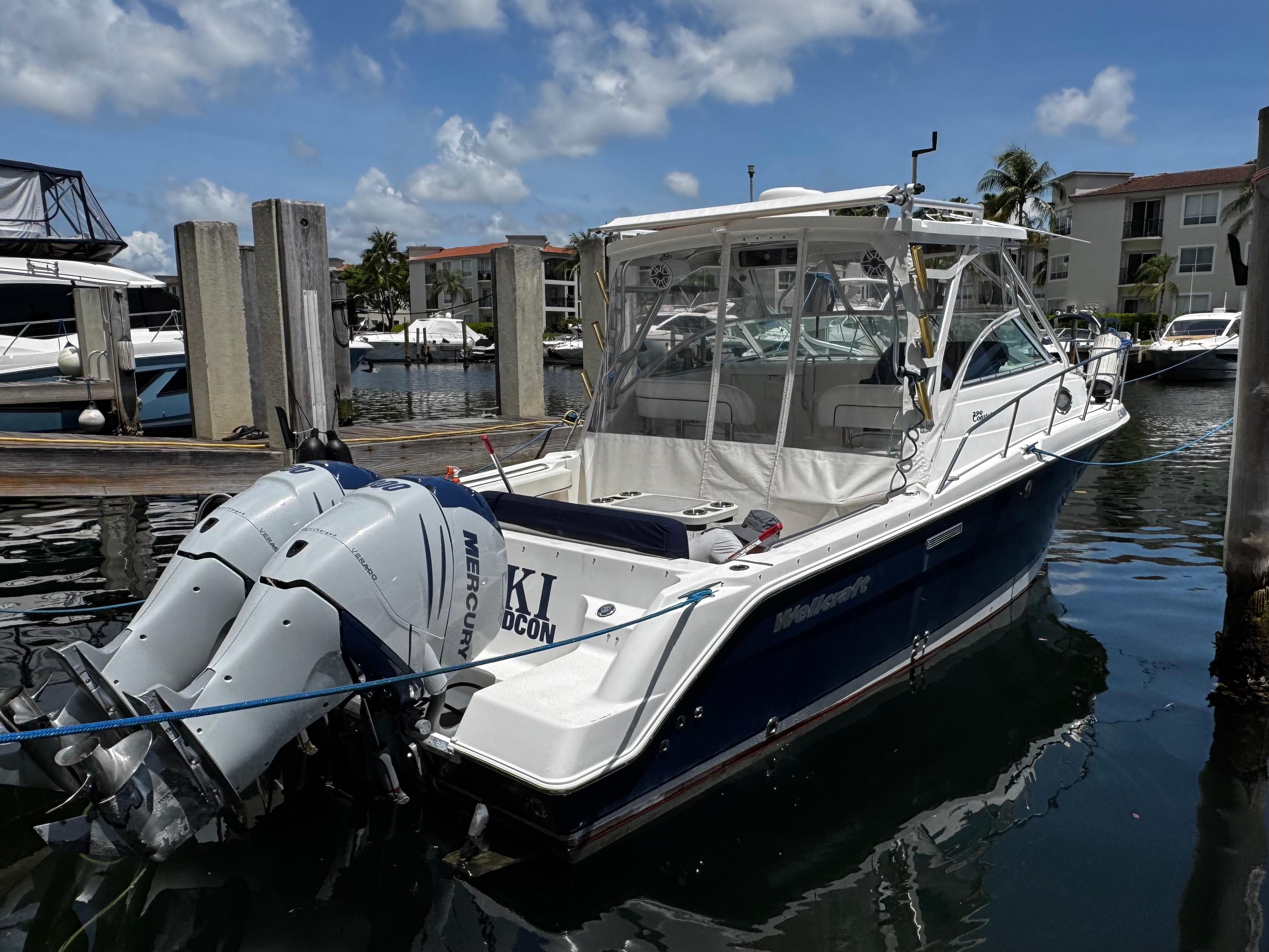 2005 Wellcraft 290 Coastal