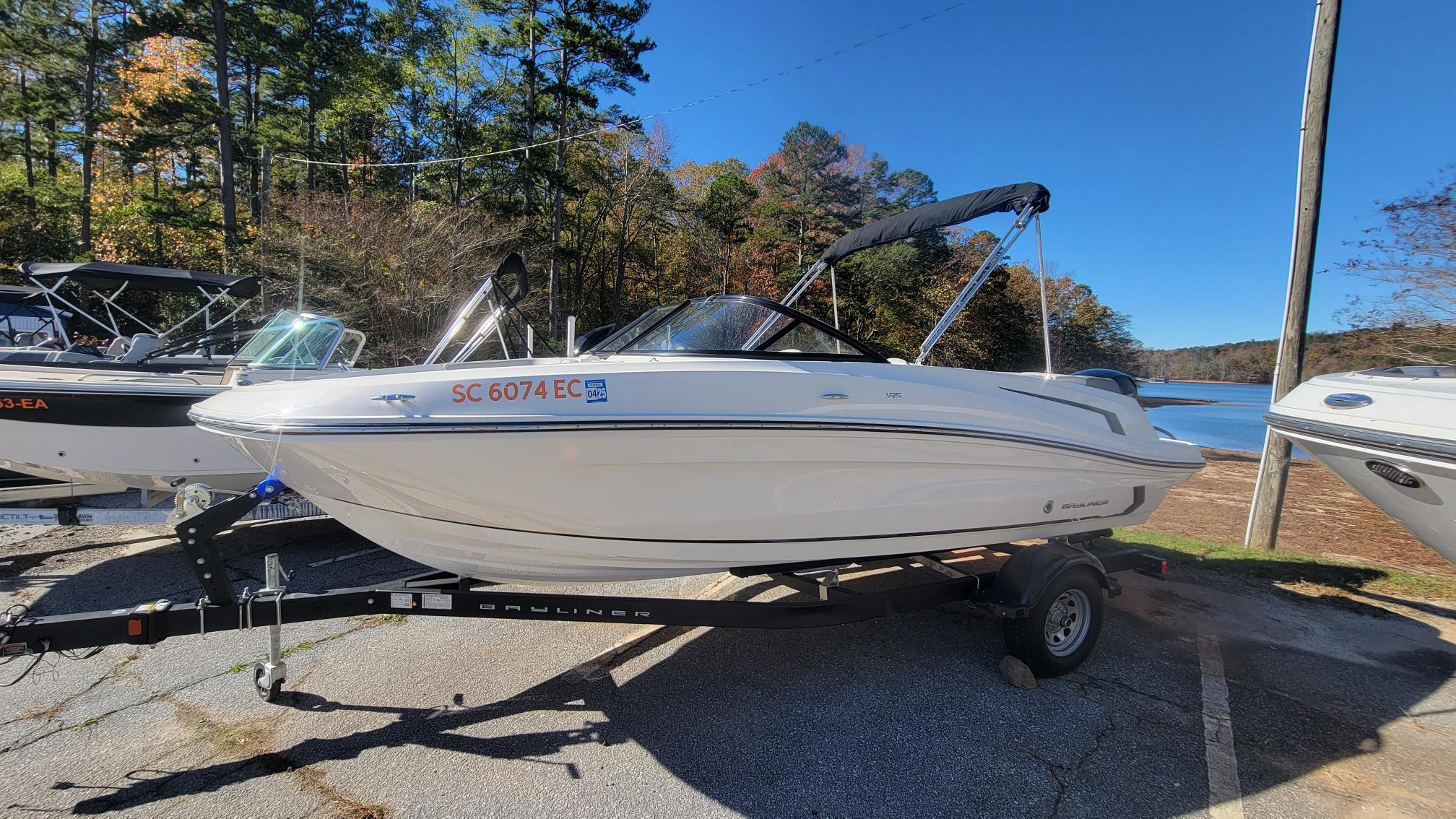 Bayliner VR5