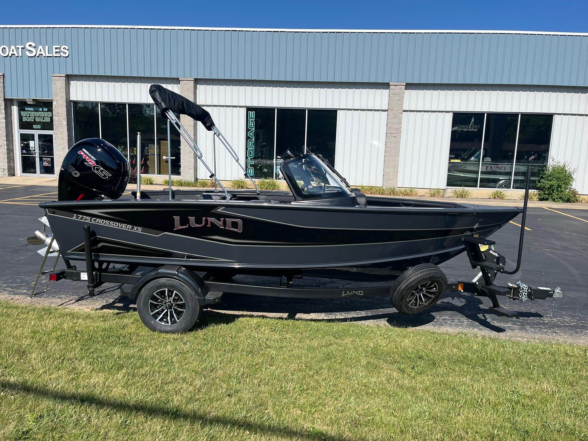 2026 Lund 1775 Crossover XS