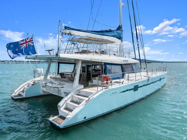 2007 Sunreef 62