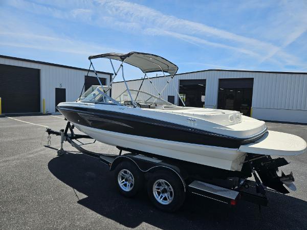2008 Bayliner 195