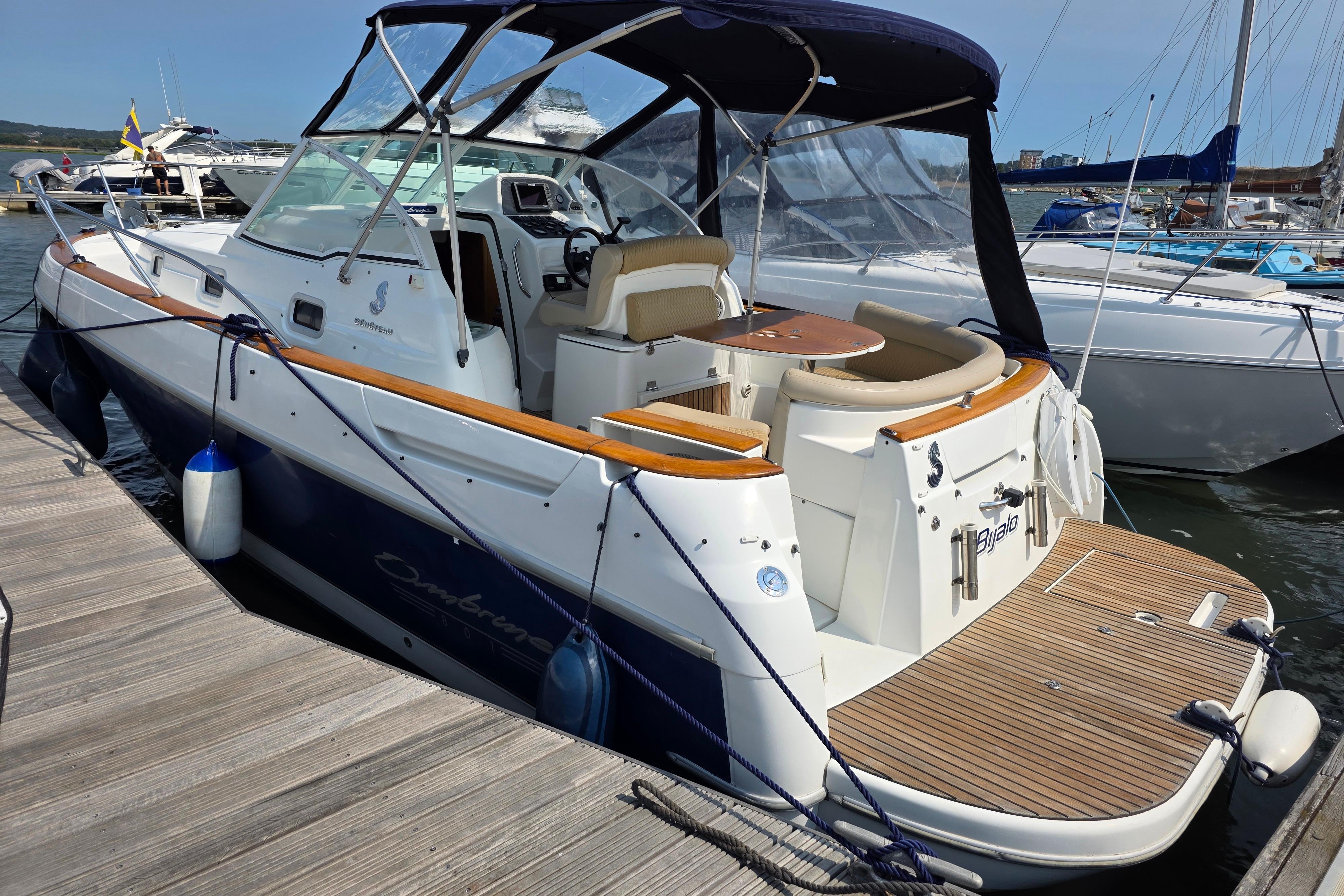 2004 Beneteau Ombrine 801