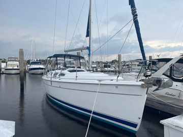 2005 Hunter 41