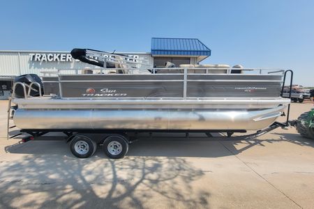 2024 Sun Tracker Fishin' Barge 22 XP3, Texas 